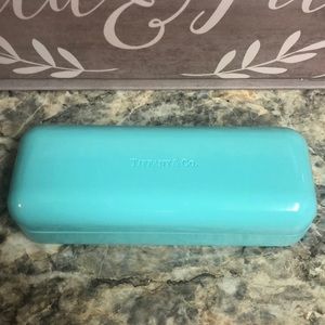 Tiffany & CO eyeglass/sunglass case *JUST THE CASE & POUCH*